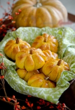 <Mini Pumpkin Cakes
